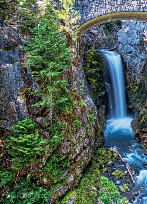 Box-Canyon-Falls