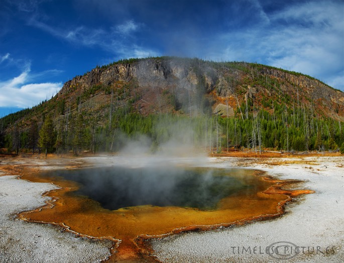 Emerald-Pool